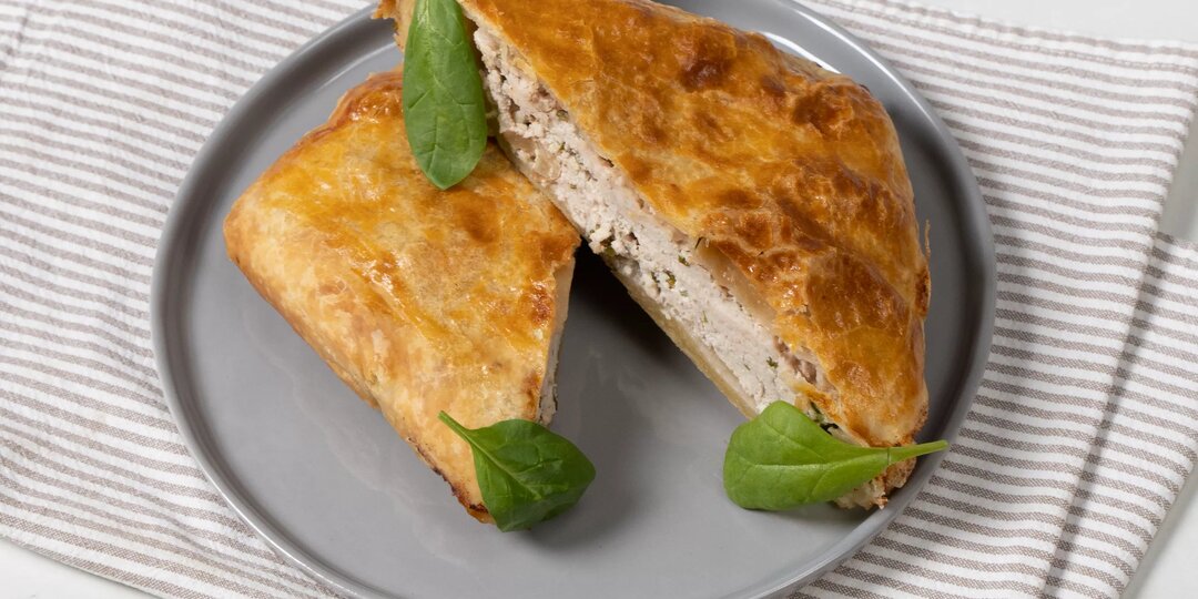 Слоеный пирог с курицей!