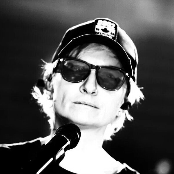     Диана Арбенина исполнит лучшие песни на «МТС Live Лето» в «Лужниках»