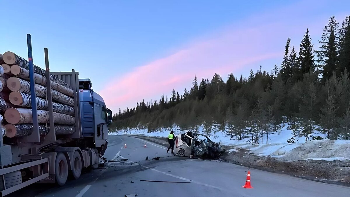 В Нижних Сергах погиб водитель Honda в смертельном ДТП с грузовиком |  Новости Тагила TagilCity.ru | Дзен