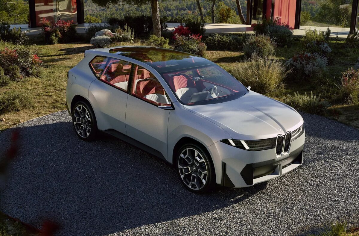 Новый по названию и философии дизайна, BMW Vision Neue Klasse X заменит iX3 в следующем году.-14