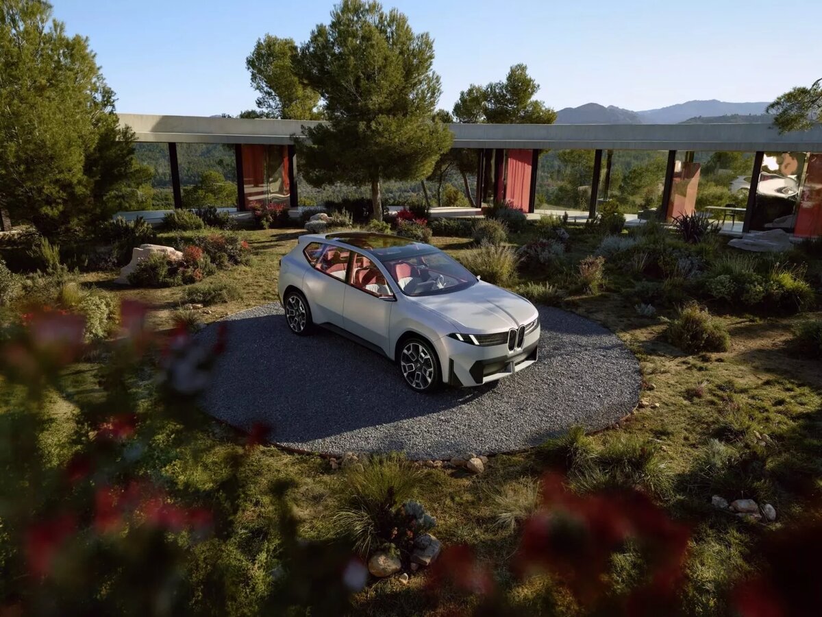 Новый по названию и философии дизайна, BMW Vision Neue Klasse X заменит iX3 в следующем году.-27