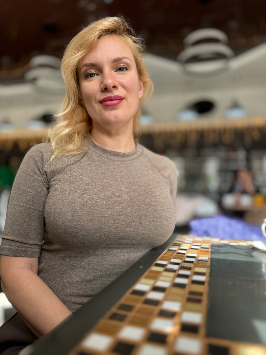 С добрый утром! Авторка выпила уж две чашки кофе