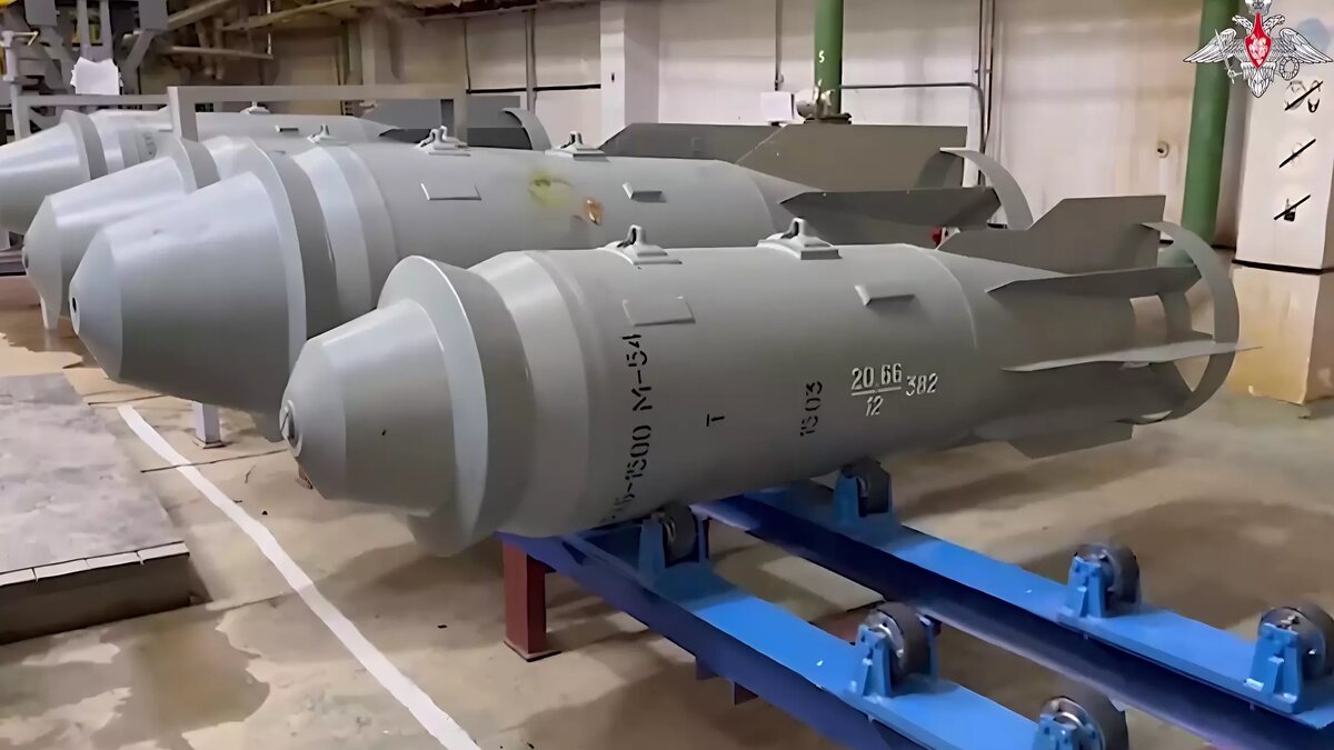     В четверг, 21 марта, показатели выполнения гособоронзаказа были доложены министру обороны на предприятиях оборонно-промышленного комплекса в Нижегородской области.