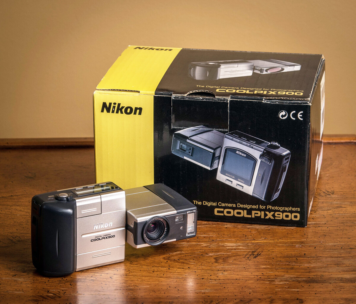 Nikon Coolpix 900. Фото: Marc Aubry (Maoby)