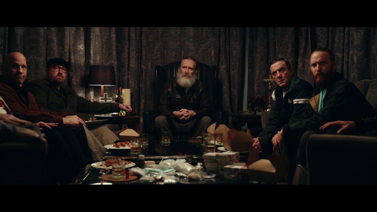 Кадр из сериала Джентельмены 2024