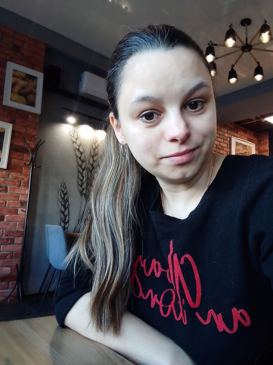 Привет👋 Я Катрин и мне 37 лет. Живу и работаю в СПб, плачу ипотеку. Интересны каналы лайфстайл? Добро пожаловать☺️ и не забудьте подписаться.