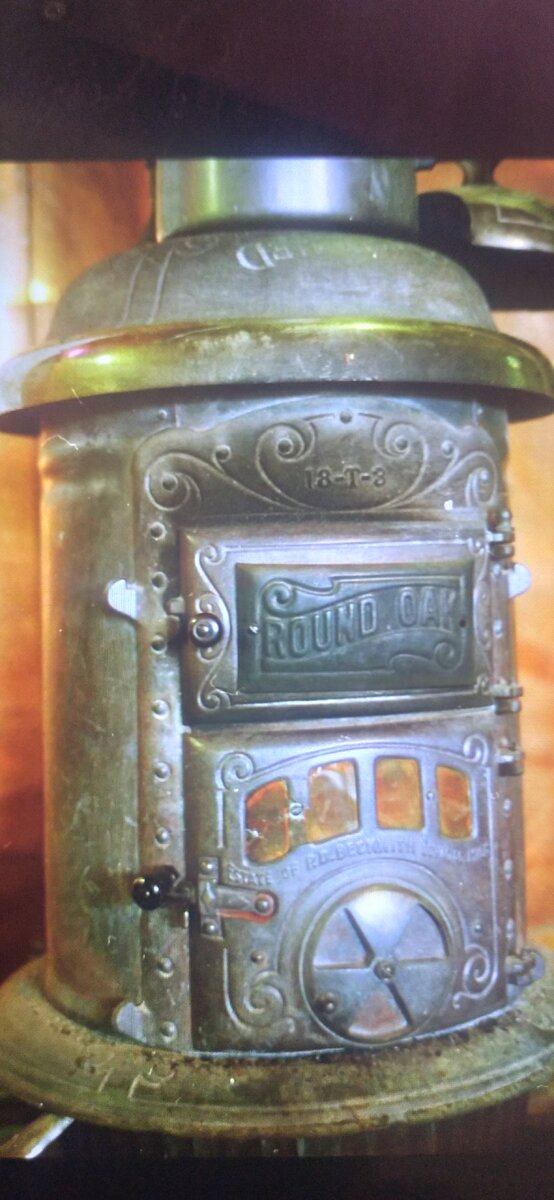 Чугунная печь 19 века.