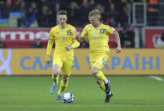 В полуфинале квалификации чемпионата Европы по футболу 21 марта сборная Украины обыграла команду Боснии и Герцеговины со счетом 2:1, получив возможность сыграть за путевку на Евро-2024 с Исландией.
