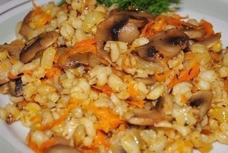 Вот такая красота получается, если добавить немного тертой моркови.