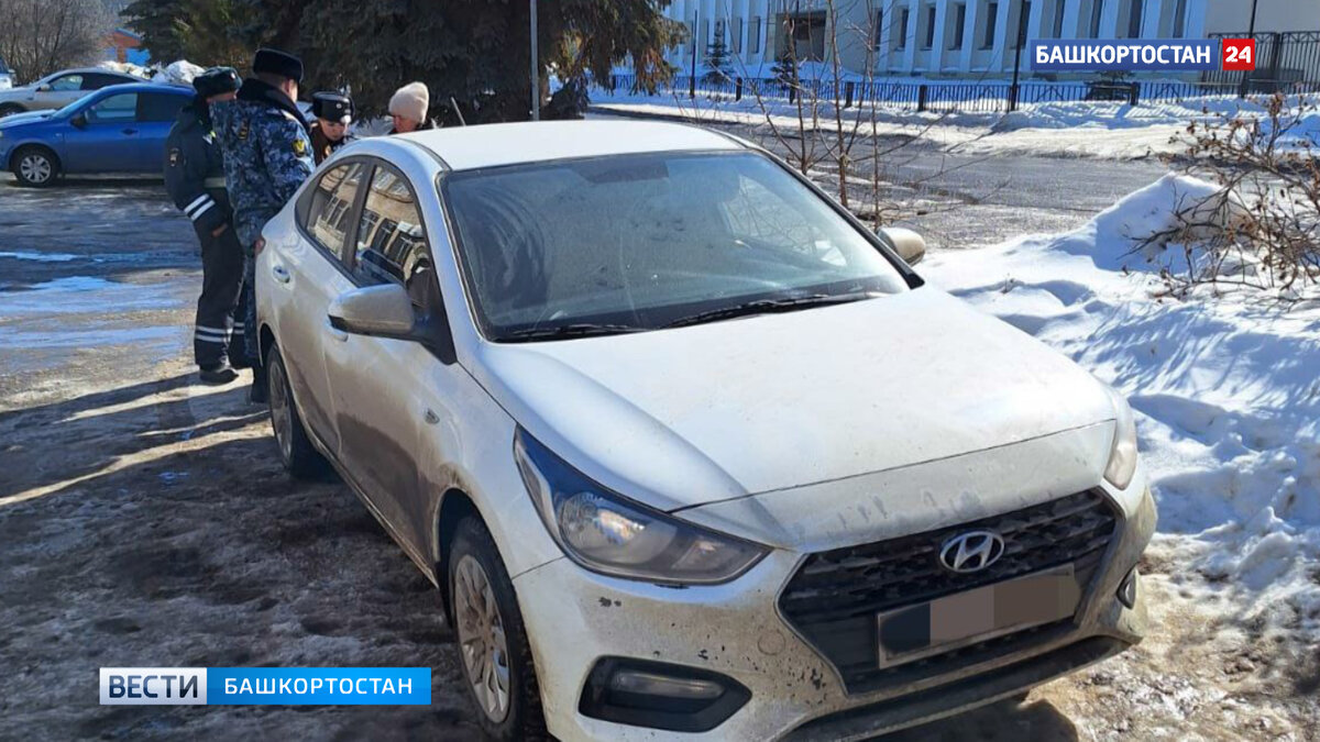    В Башкирии задержали автоледи за рулем Hyundai Solaris, которая накопила почти 90 штрафов за нарушение ПДД