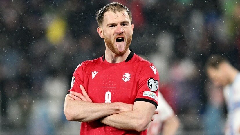    Нападающий сборной Грузии Буду Зивзивадзе Gettyimages.ru Levan Verdzeuli - UEFA / Contributor
