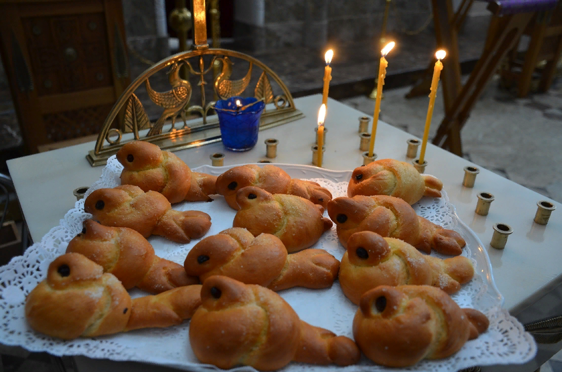 День памяти 40 святых севастийских мучеников. Праздник сорока мучеников севастийских святых. Сороки праздник поздравления. Сорок сороков праздник картинки. Сороки праздник.