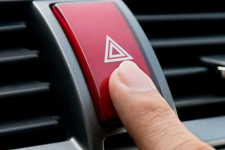 Не работают аварийные сигналы