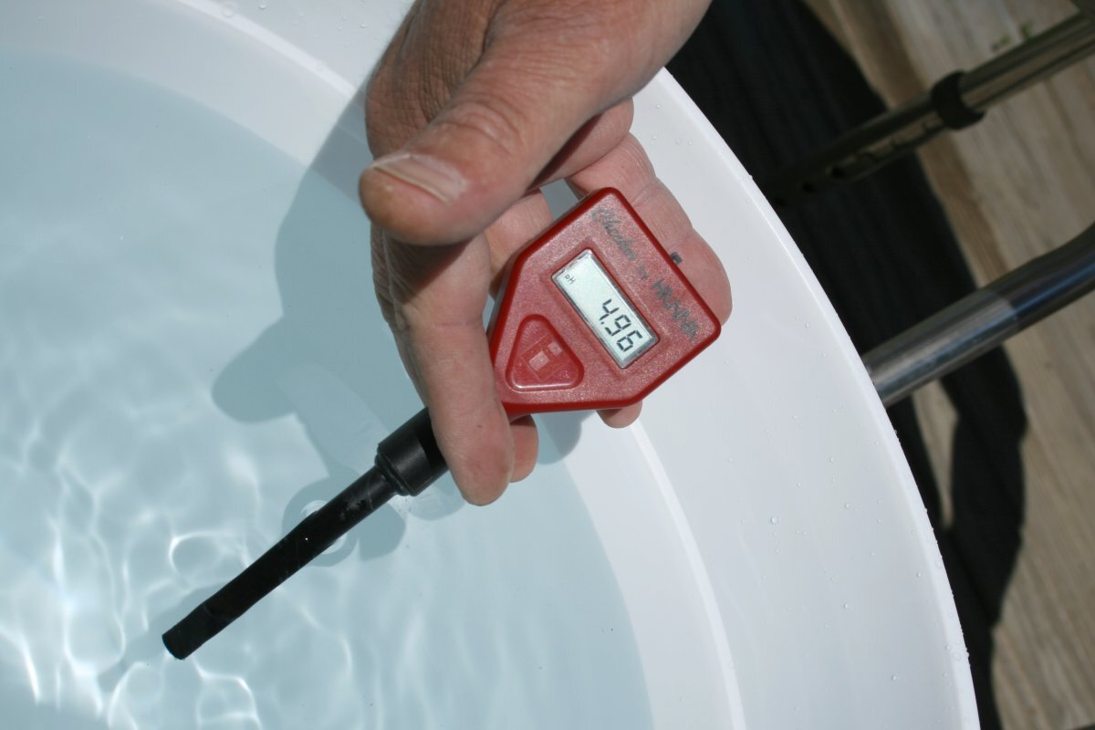    В воде из реки Кая в Иркутске выявили превышение концентрации молибдена