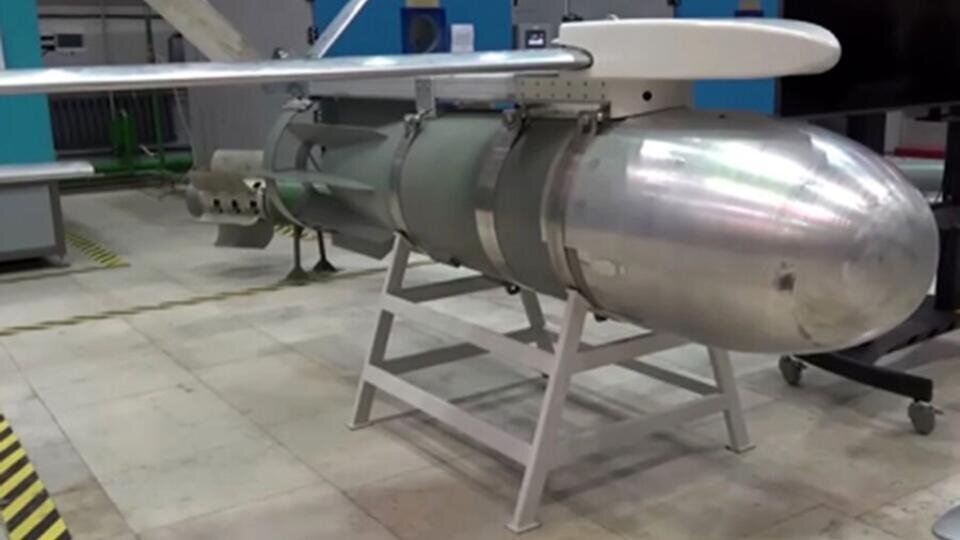     Военный эксперт рассказал, как будут применять ФАБ-3000 Минобороны России