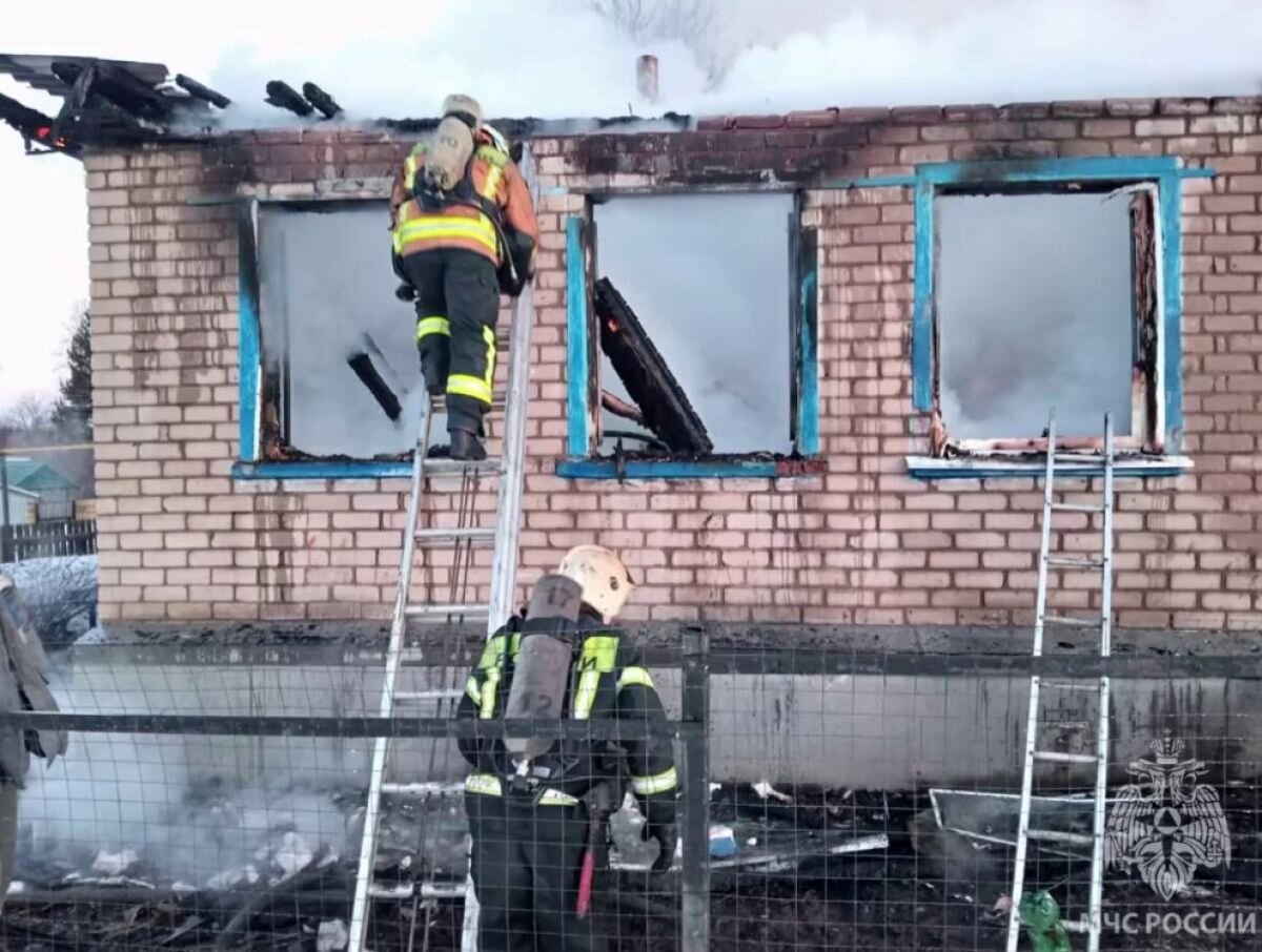 Появилось видео с места смертельного пожара в частном доме в Ивановской  области | «Ивановские новости» | Дзен