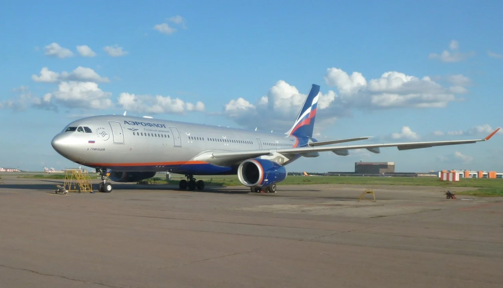 Грузовой самолет аэрофлот. Самолет аэрофлот. Ra-73156. Аэрофлот. Mc 21 аэрофлот.