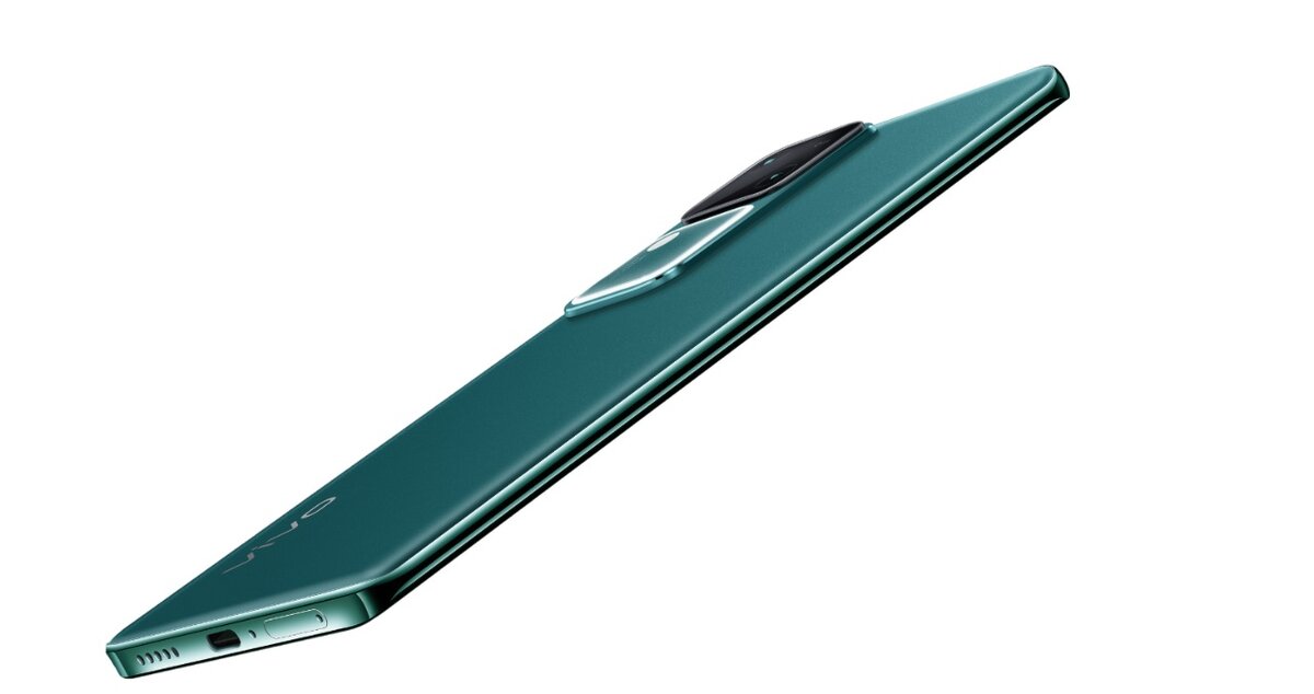 Корпуса смартфонов сделаны по новому отраслевому стандарту — они тонкие и лёгкие