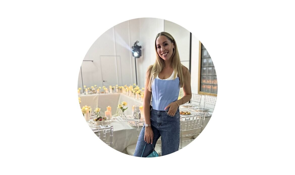 АННА ЛОЗОВСКАЯ, LIFESTYLE-РЕДАКТОР VS