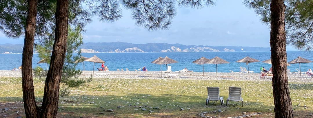 Мы же с севера — нам нормально: отзыв о санатории в Абхазии