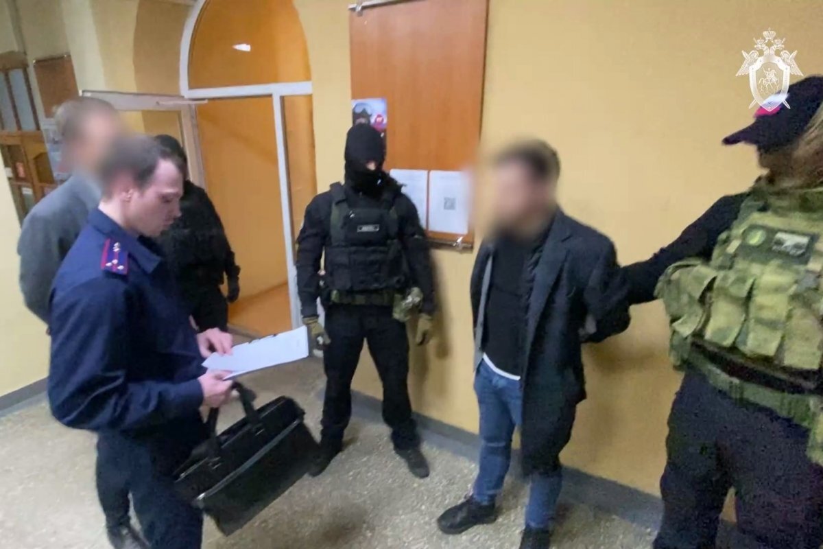    В качестве взятки замглавы администрации Пскова мог получить автомобиль