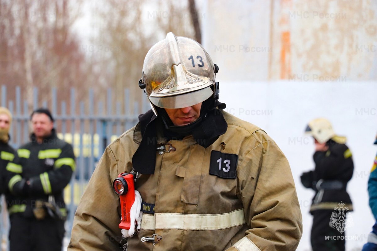 Чс на водном транспорте. Средства ведения спасательных работ. Средства проведения аср. Виды аварийно-спасательных средств. Поисково-спасательная служба мчс россии.