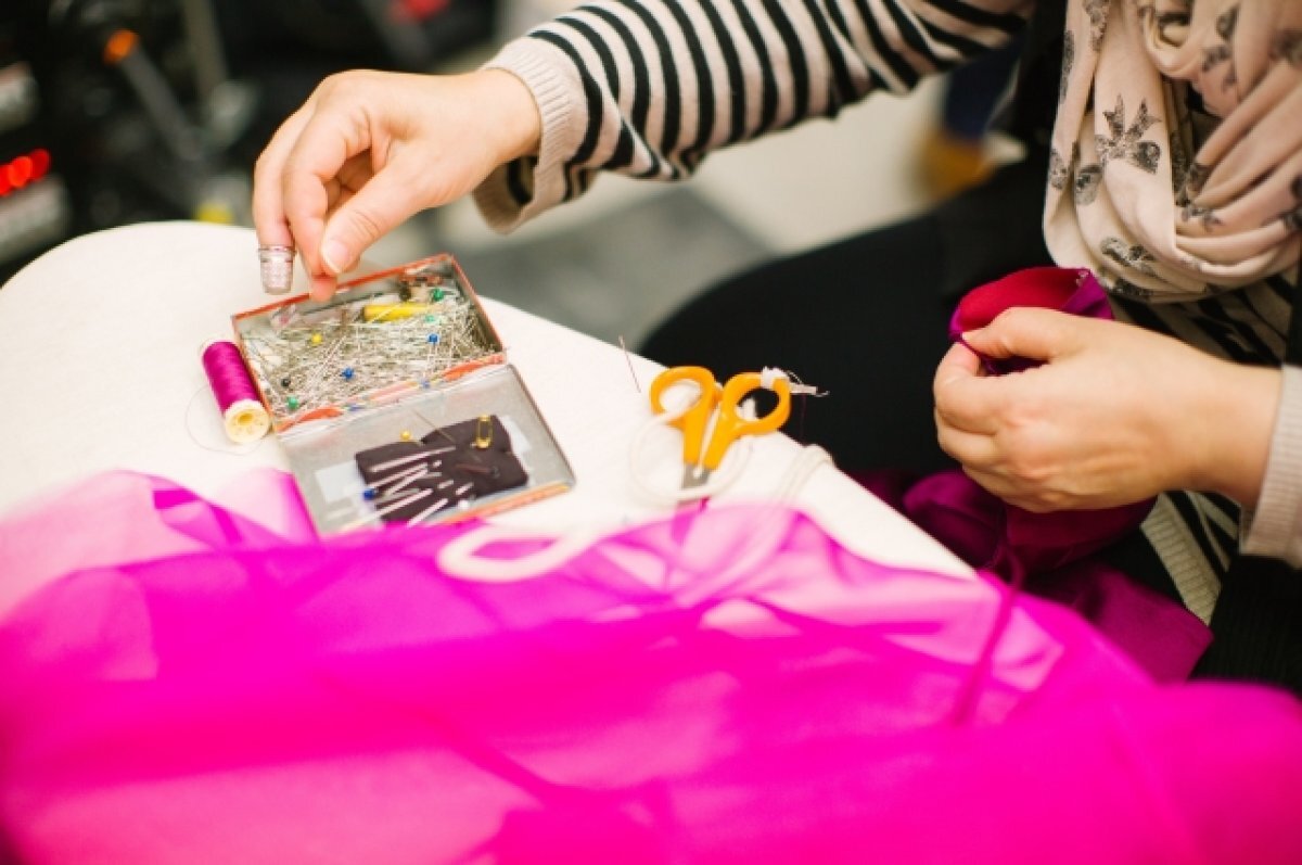    Саратовским швеям заплатят до 130 тысяч рублей