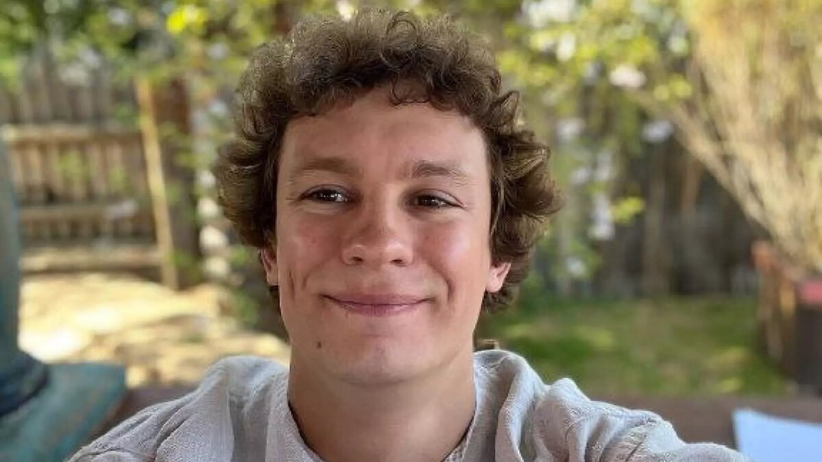     Никита Кологривый в 2024 году решил отметиться не новыми успешными ролями, а громкими скандалами.