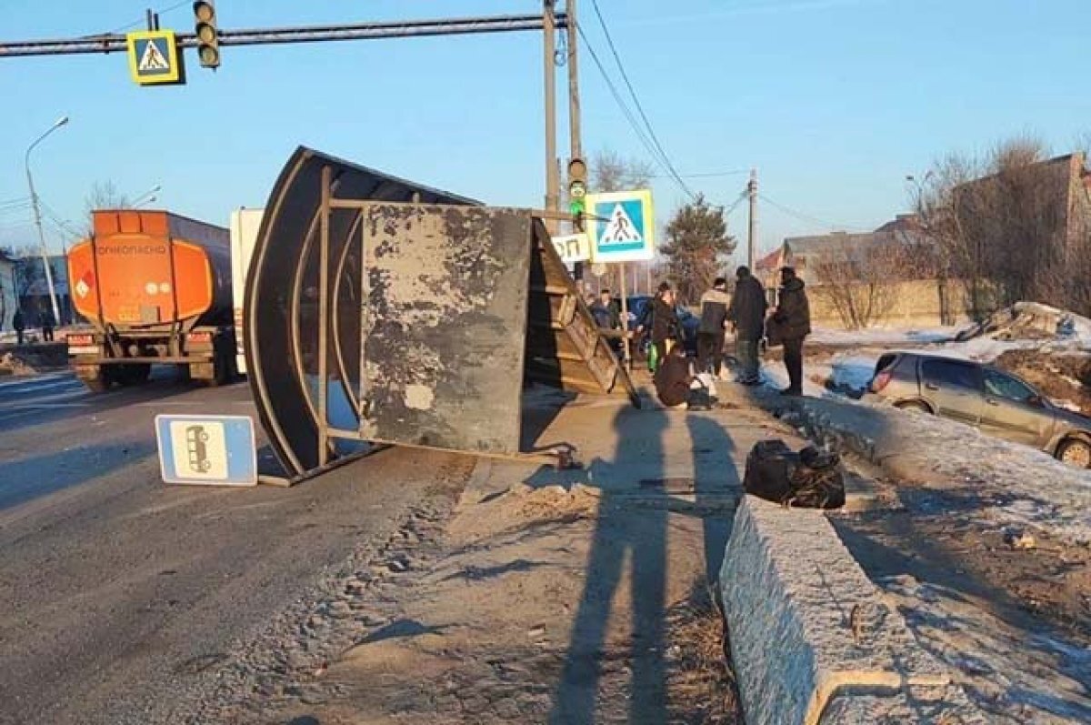    Отлетел от «Газели».