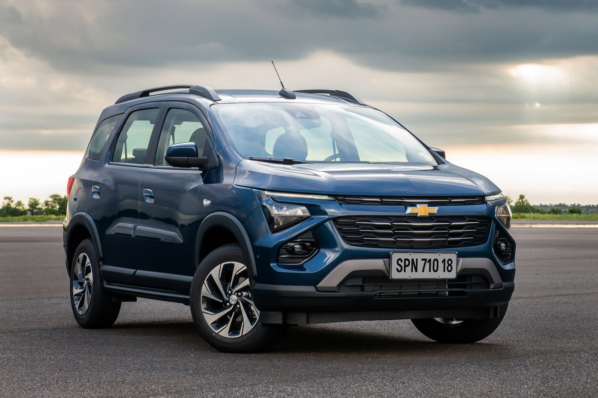 Преображенный вэн-кроссовер Chevrolet Spin 2025 вышел на рынок со старым  двигателем и тремя рядами сидений | Auto People | Дзен