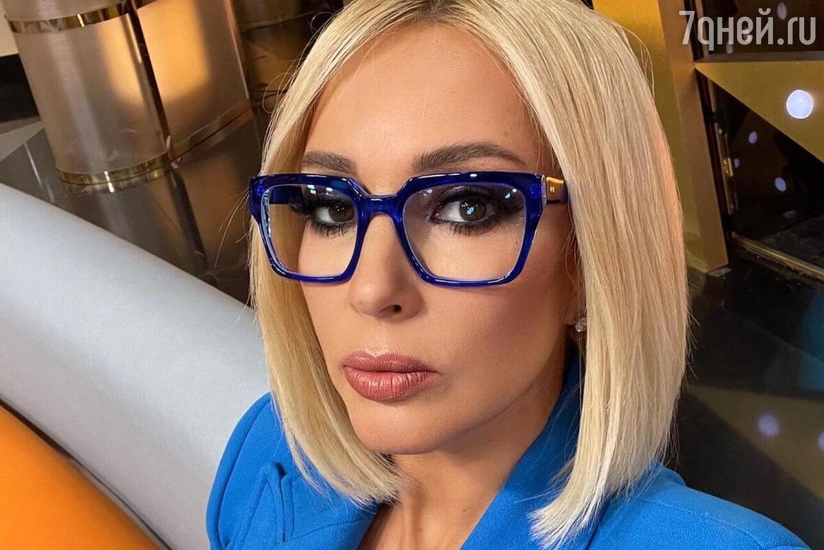    Лера Кудрявцева Социальные сети