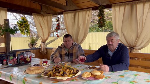 Блюдо на любой случай жизни от Москвы до Крайнего Севера! Вкусно и просто. Картошка по-деревенски с мясом в казане на костре. Рецепт из мяса