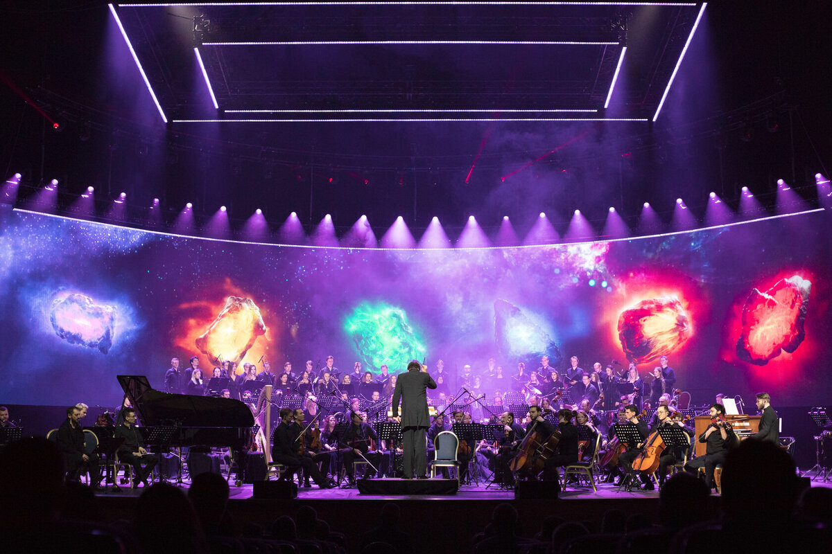 На фото: оркестр Imperial Orchestra