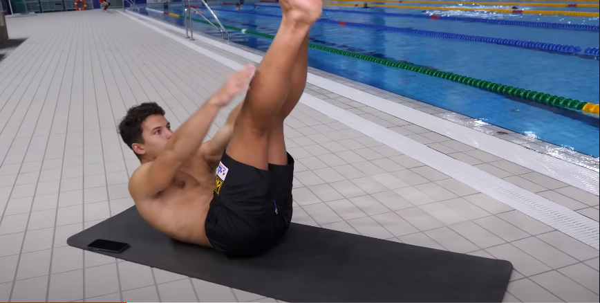 Стальной пресс пловца: 8 простых, но эффективных упражнений для дома на ...