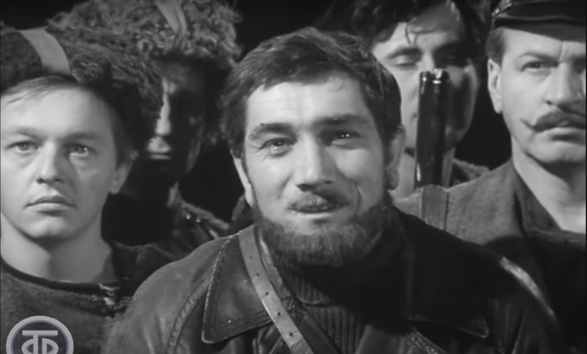 Артисты театра имени В.В. Маяковского в постановке "Разгром"