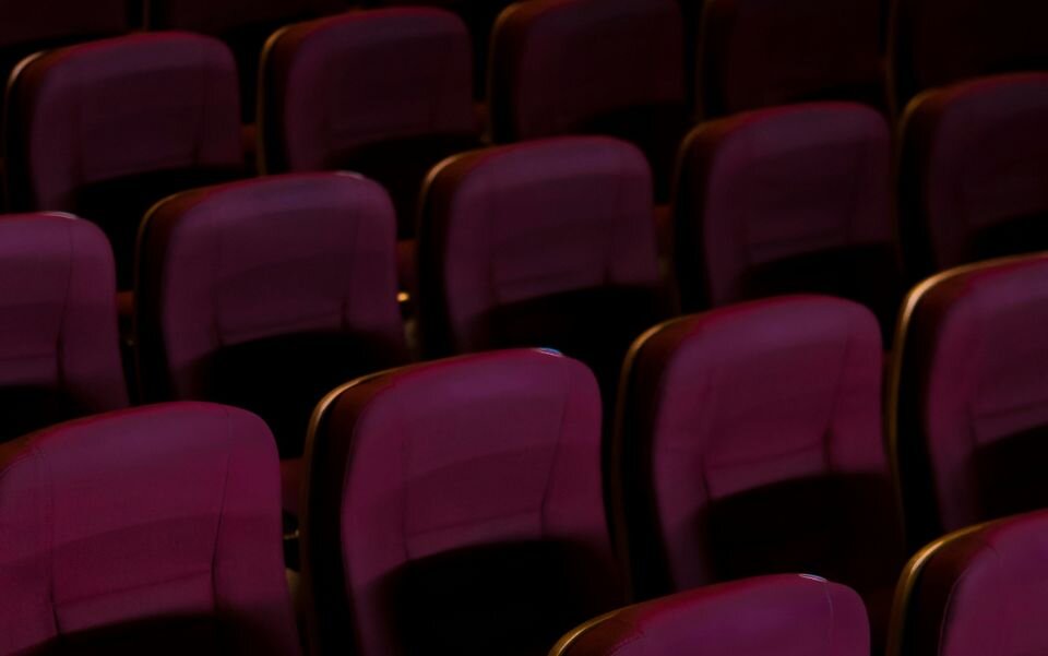    Концертный зал. Выступление. Источник: unsplash.com