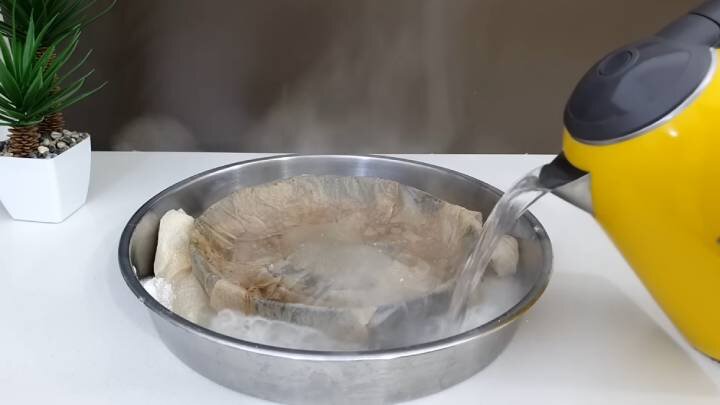 как отмыть сковороду от жира. нагар на сковороде. для чистки кастрюль из нержавеющей стали. чистка сковородок. чистка чугунной сковороды.