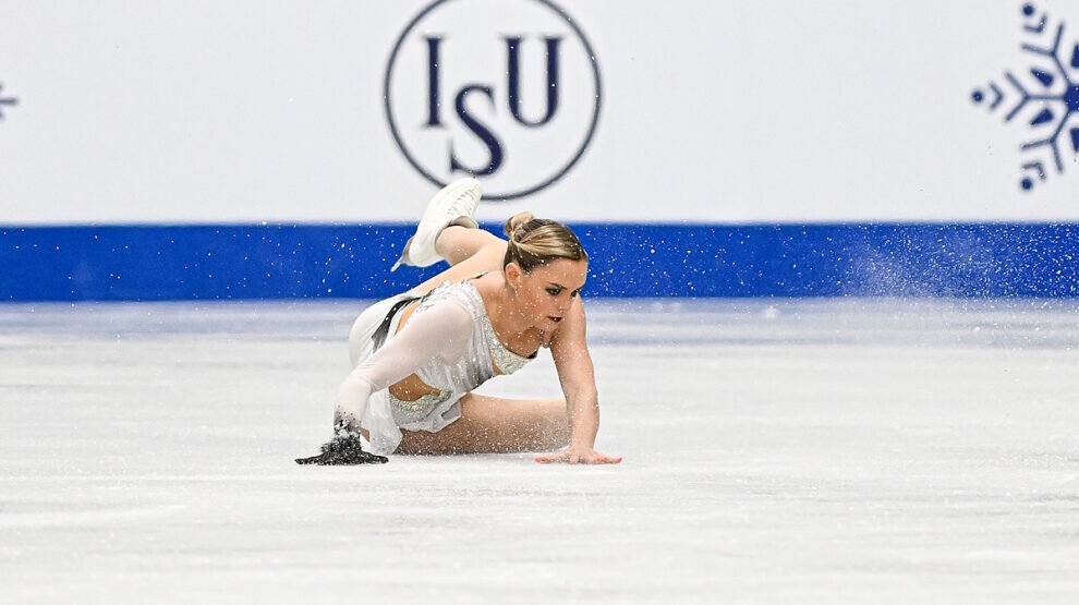    Падение на чемпионате Европы 2023 лишило Луну Хендрикс шанса выиграть медаль. Фото: GLOBAL LOOK PRESS