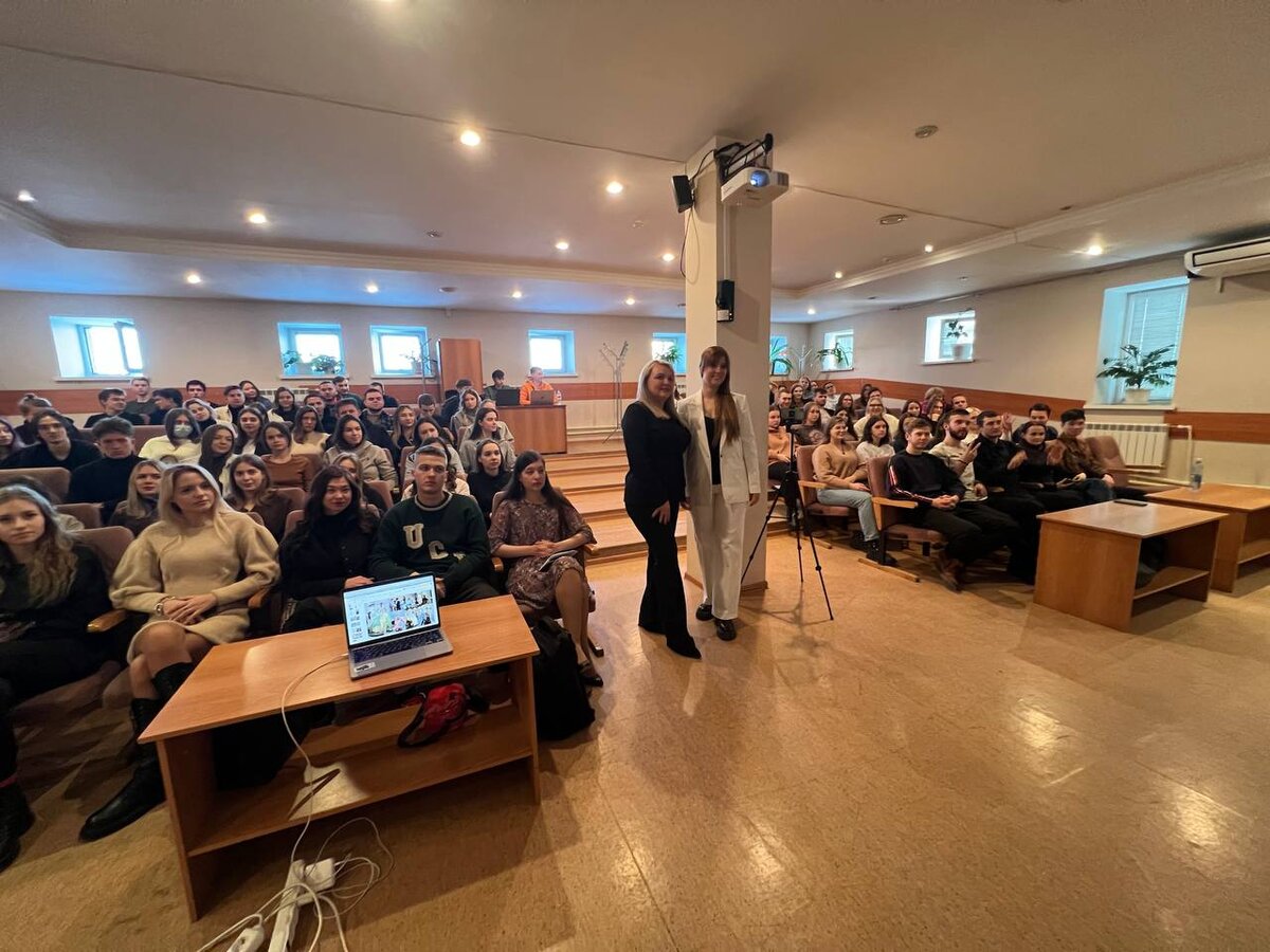 Выступление для студентов НГТУ кафедры бизнеса. 