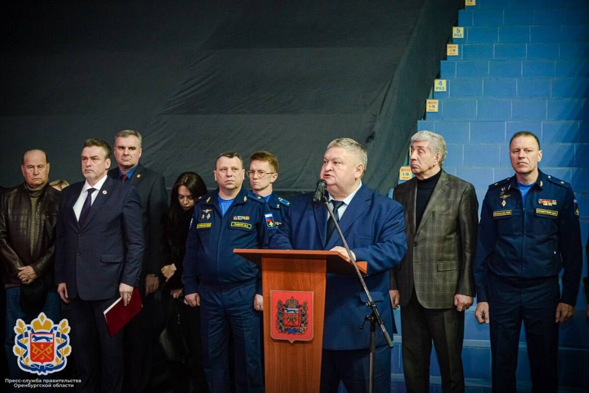    Оренбуржье простилось с летчиками, погибшими в авиакатастрофе под Иваново Марина Шарт