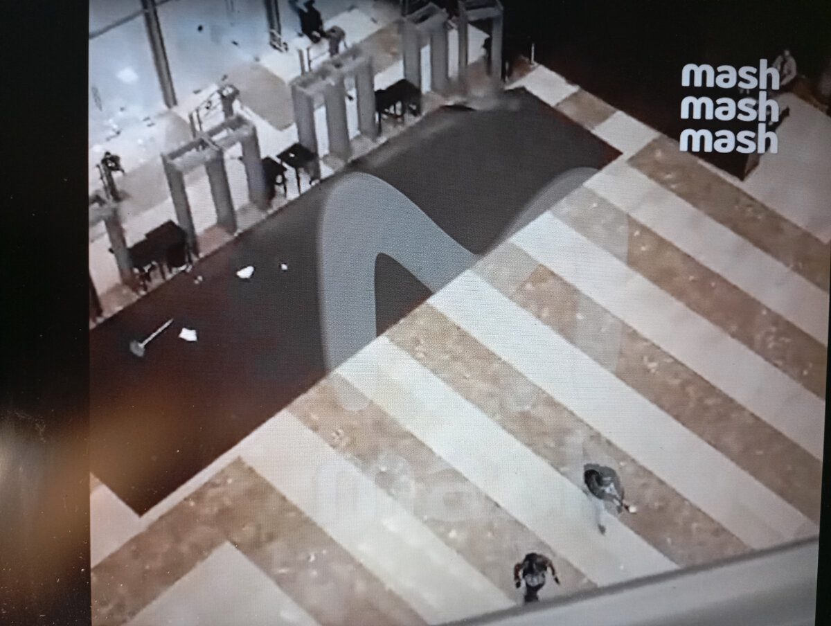 Абсолютно пустой холл. Скриншот видео из ТГ-канала Mash