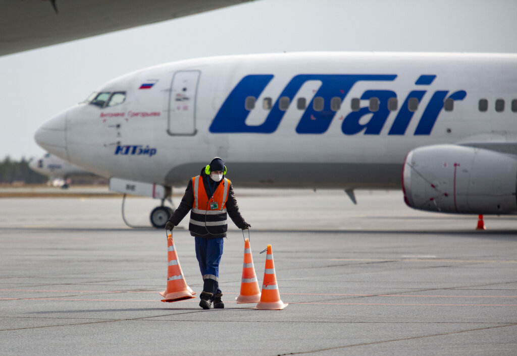    Utair предложил пассажирам бесплатный возврат и обмен билетов