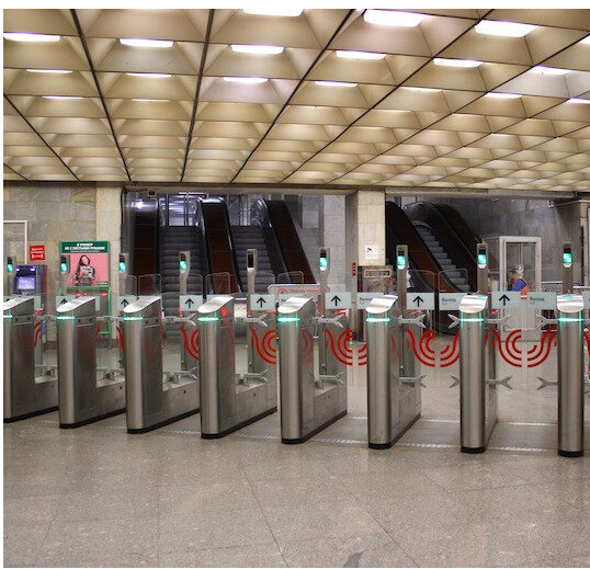 Не помогло.