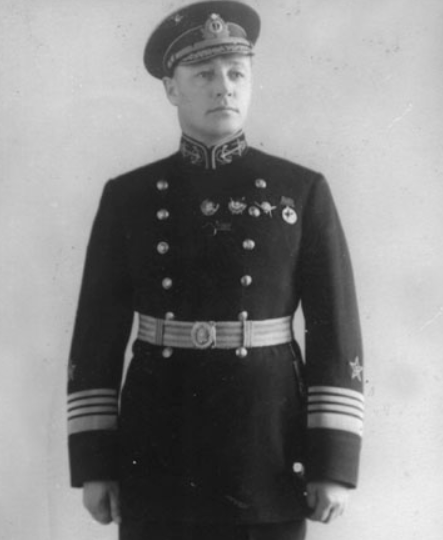 Нарком ВМФ Н.Г.Кузнецов, 1939 год