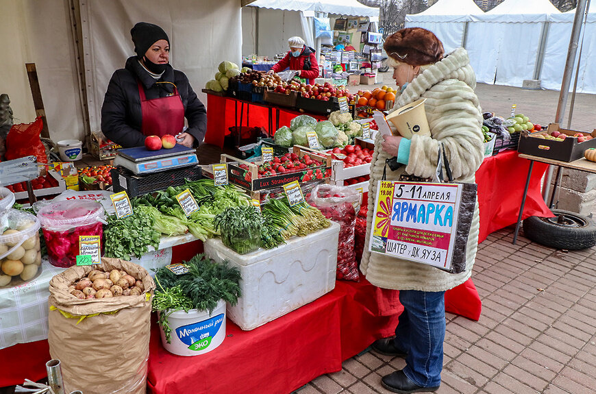 А в постные дни на Мытищинской ярмарке можно купить продукты со скидкой.