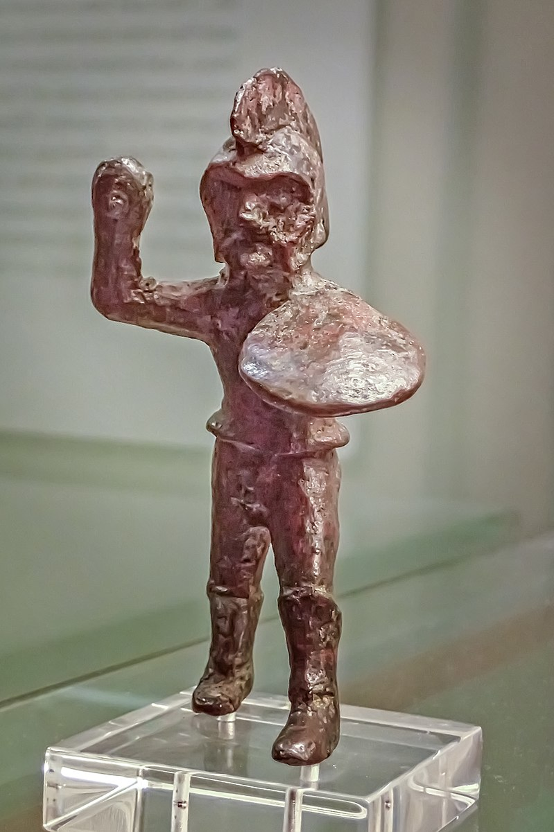 Фигурка спартанского воина (6 в. до н.э.). Примерно так и выглядел Николай, наверное. Фото: Mary Harrsch (из Википедии).