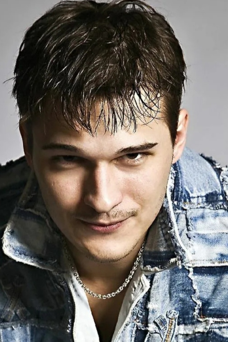 Илья Оболонков