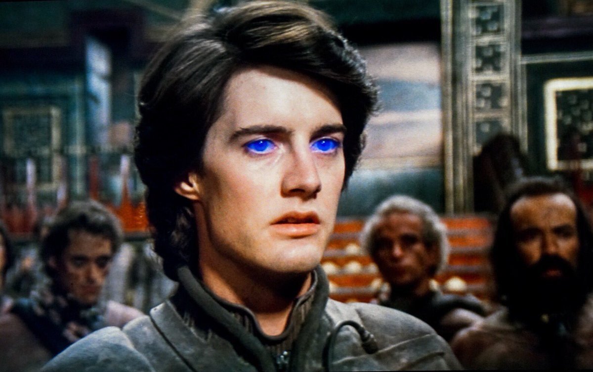 Почему пол атрейдес женился на ирулан