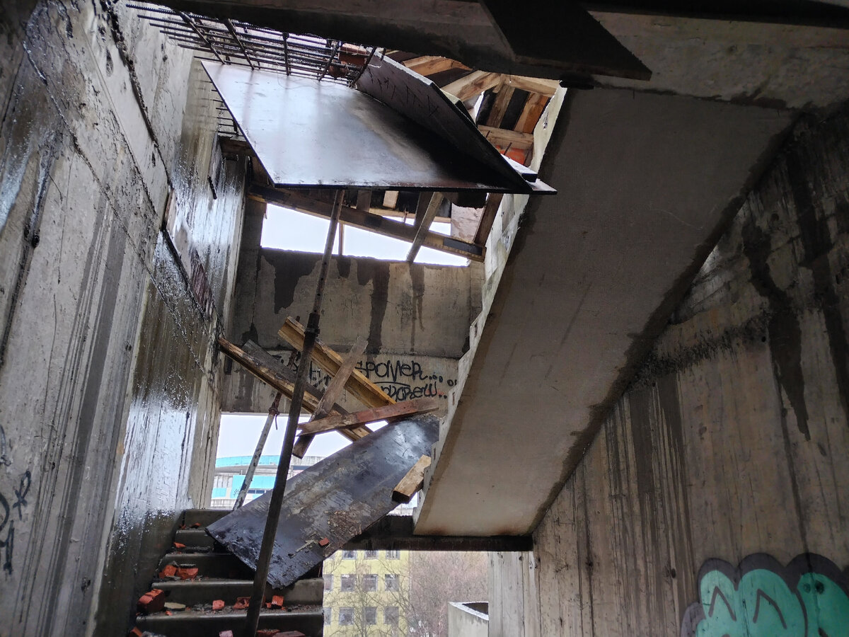 На вас без шуток может упасть что угодно