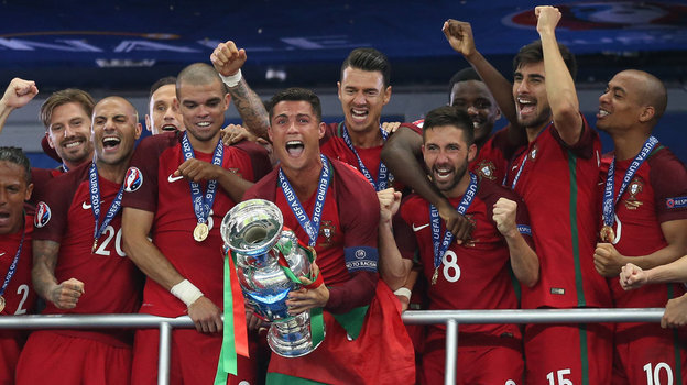    Сборная Португалии — чемпион Европы-2016. Global Look Press